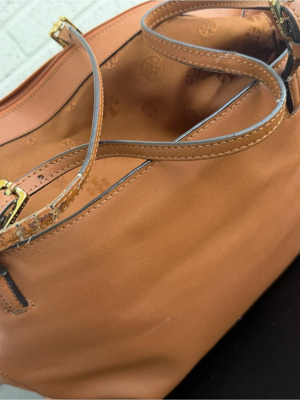 Tory Burch Caramel Leather Tote with Gold Logo
